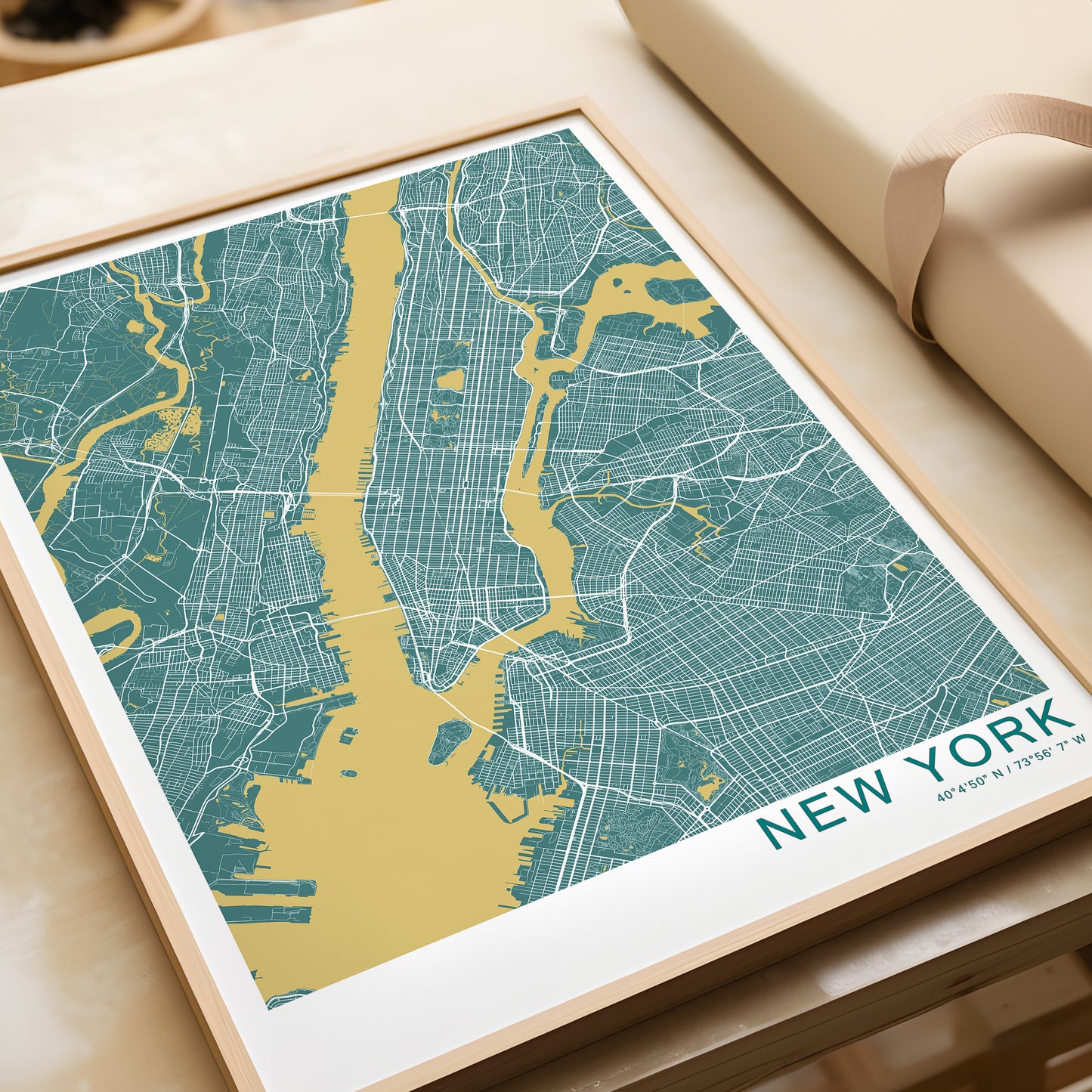 New York print | Different colors and sizes - The Hue Map