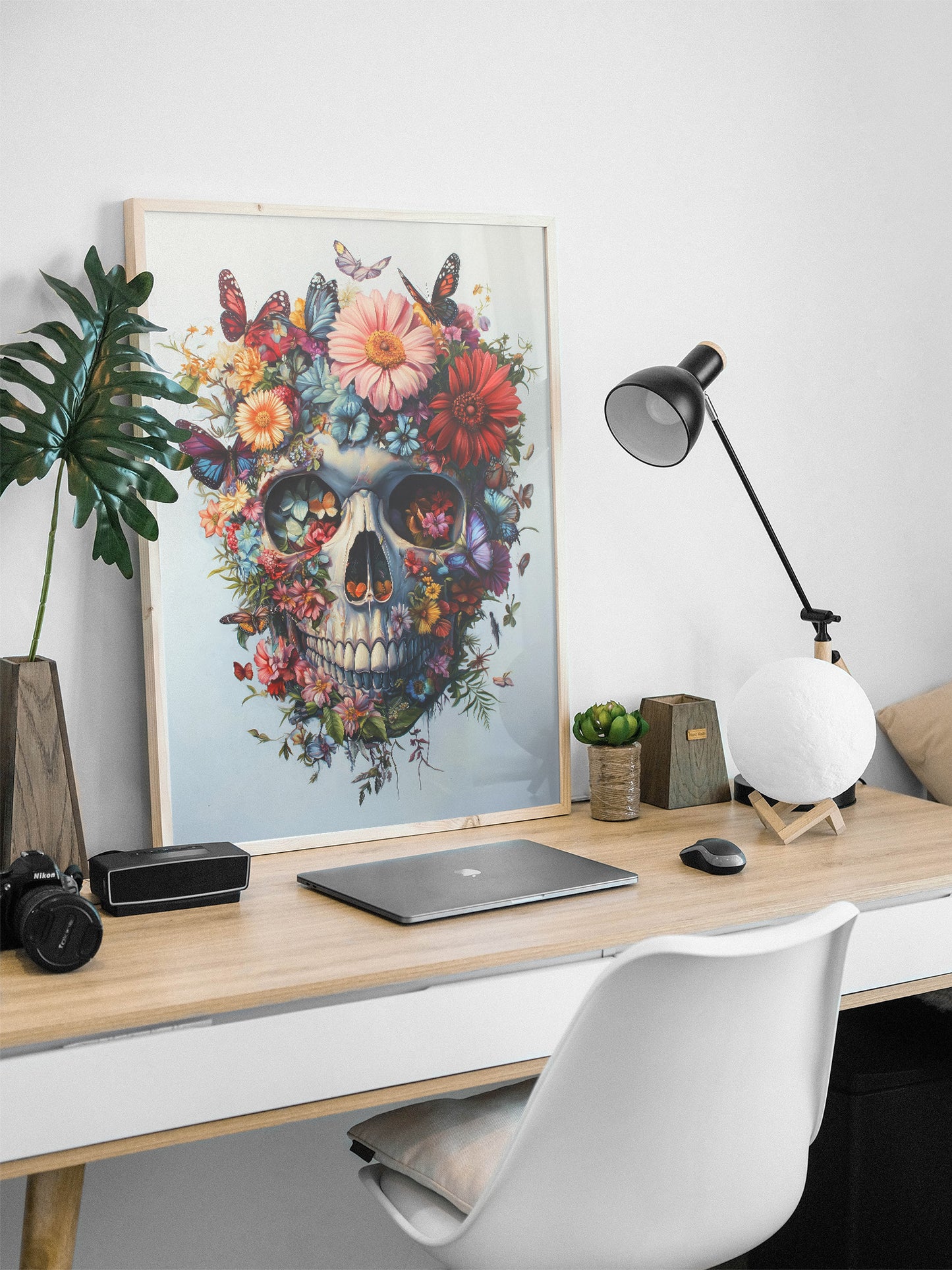 Life Resurfaces Skull wall art | Different sizes and frame options or canvas